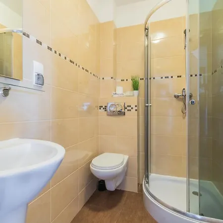 Baltik Park Bed and Breakfast 3*