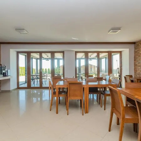 Baltik Park Bed & Breakfast Krynica Morska